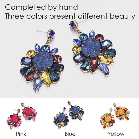 Trendy multi color stud statement earrings - Picture 6 of 7